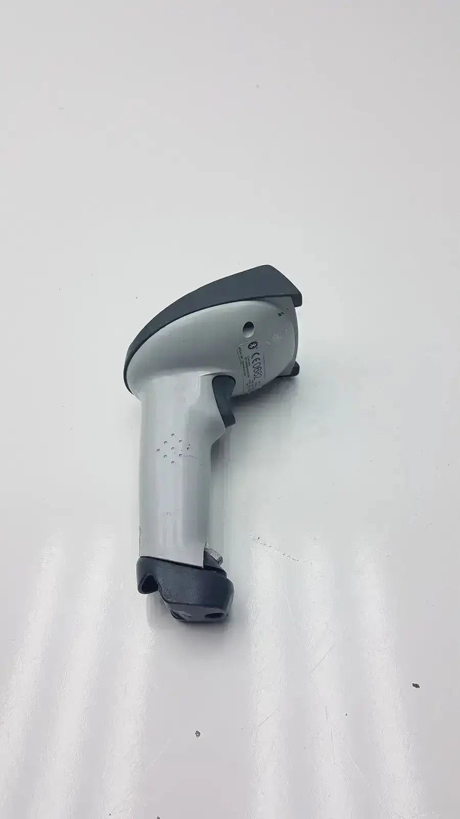 Adaptics Adaptis HandHeld HD5MX2702 Bluetooth Bar Code Scanner Barcode Scanner, as-is (for parts) product photo 3