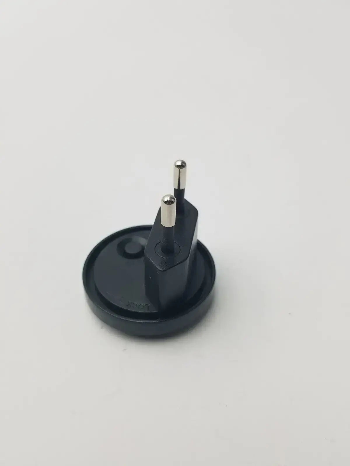 Generic Adaptor Plug VDE HK Electrical Plug Adapter, second-hand product photo 3