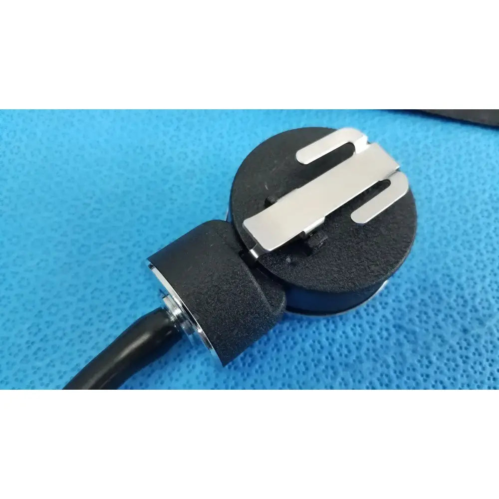 ADC Adcuff Sphygmomanometer Thigh Cuff Aneroid Blood Pressure Monitor 40.6-66cm Blood Pressure Cuff, second-hand product photo 5