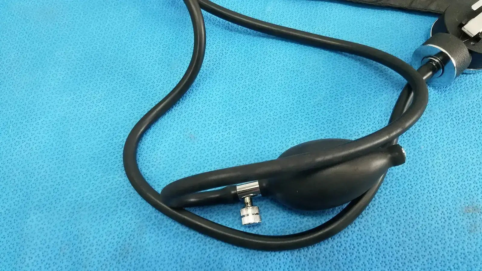 ADC Adcuff Sphygmomanometer Thigh Cuff Aneroid Blood Pressure Monitor 40.6-66cm Blood Pressure Cuff, second-hand product photo 7