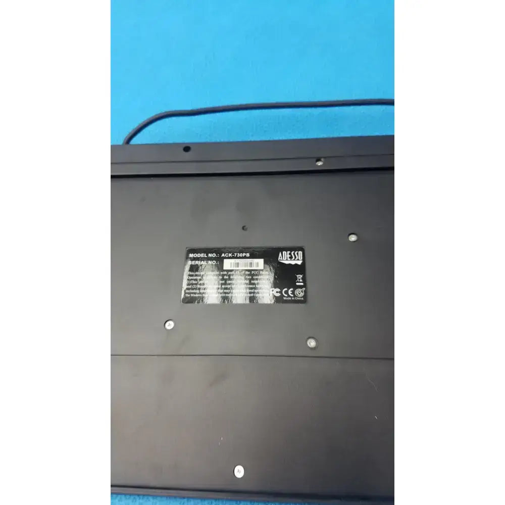 Adesso Model No ACK-730PB Rackmount Touchpad Keyboard Rackmount Touchpad Keyboard, second-hand product photo 8