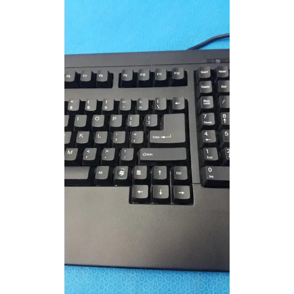 Adesso Model No ACK-730PB Rackmount Touchpad Keyboard Rackmount Touchpad Keyboard, second-hand product photo 3