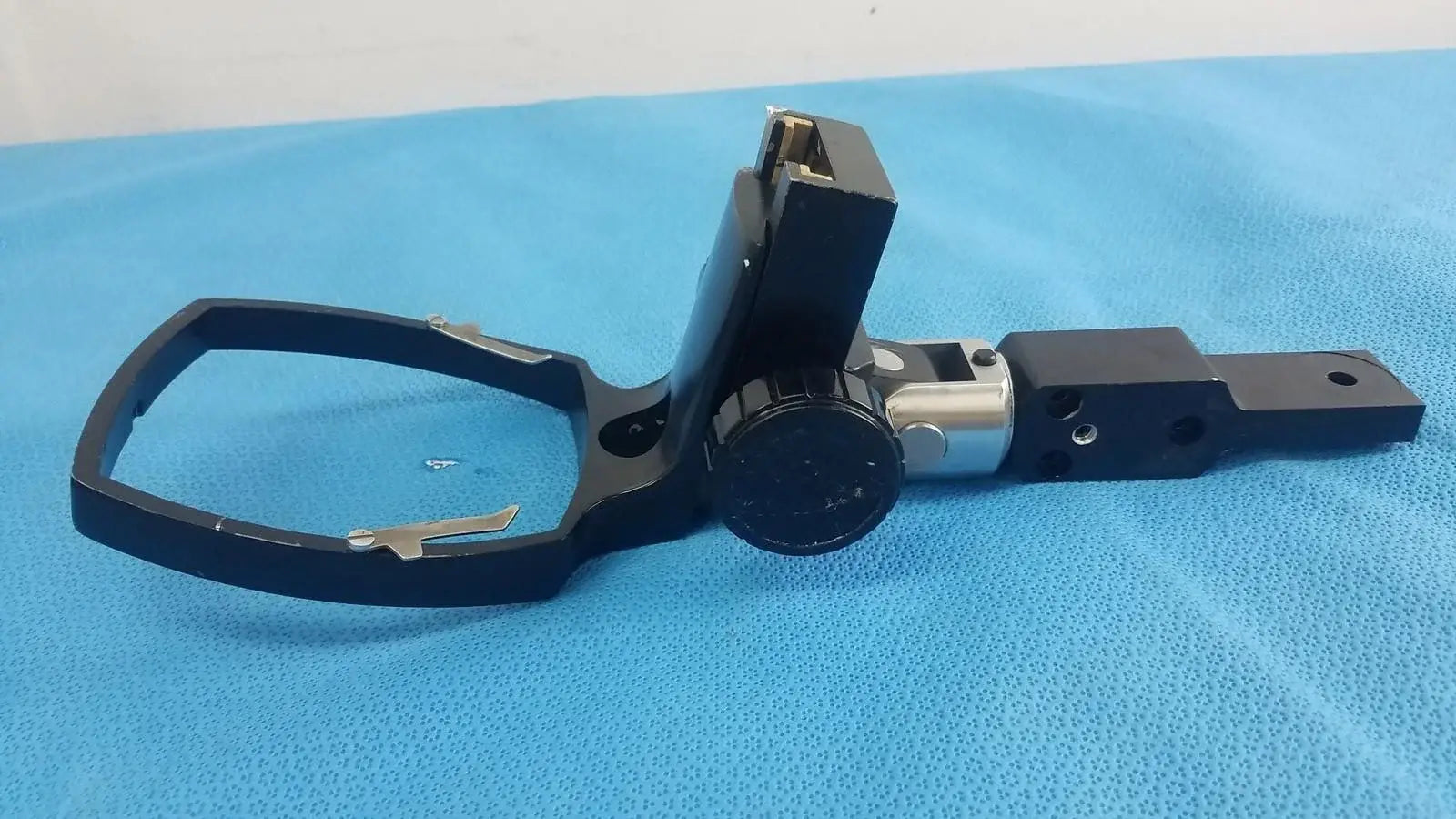 Reuse Medical Adjustable Flash Gun Bracket Flash Brackets, second-hand product photo 8