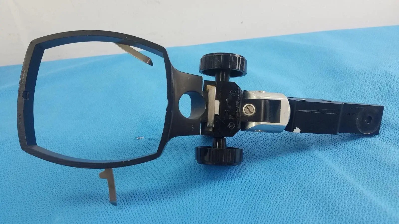 Reuse Medical Adjustable Flash Gun Bracket Flash Brackets, second-hand product photo 10