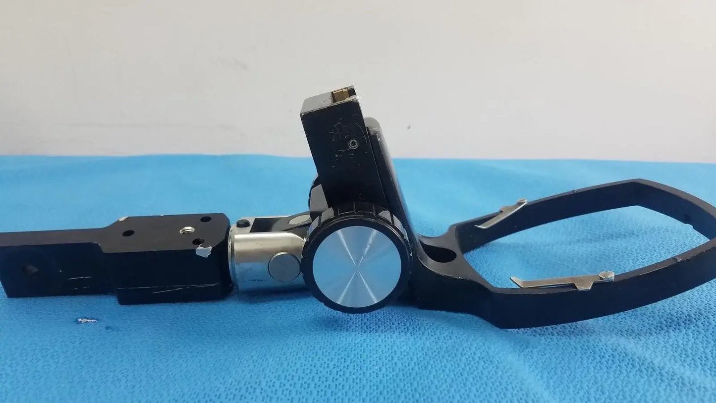 Reuse Medical Adjustable Flash Gun Bracket Flash Brackets, second-hand product photo 3