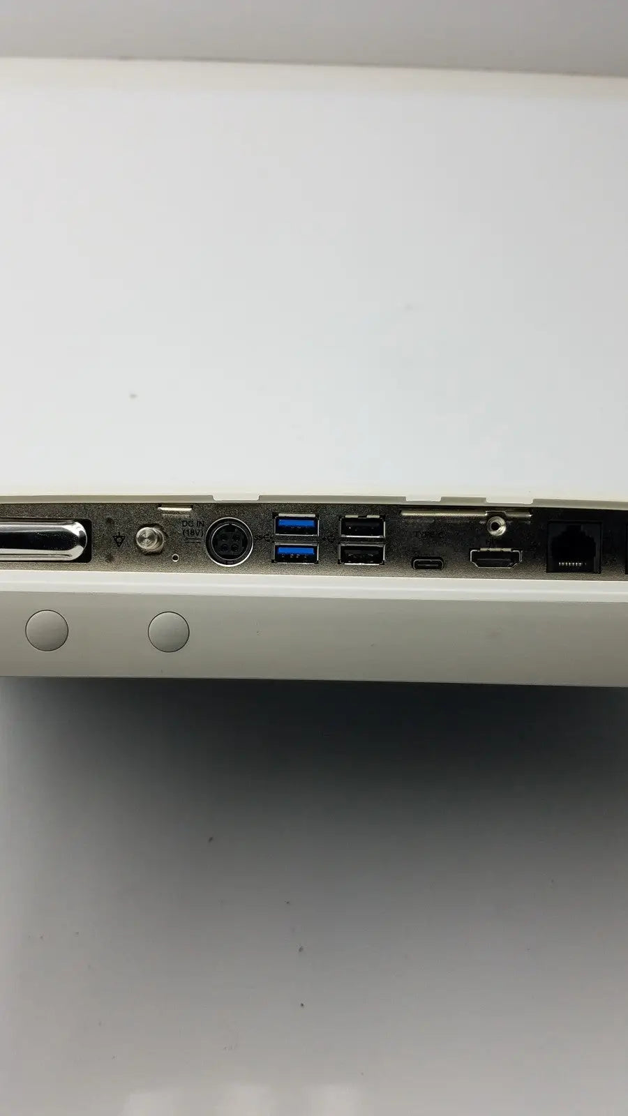 Advantech POC-615-11 LCD Display Computer Medical Panel PC, second-hand product photo 12