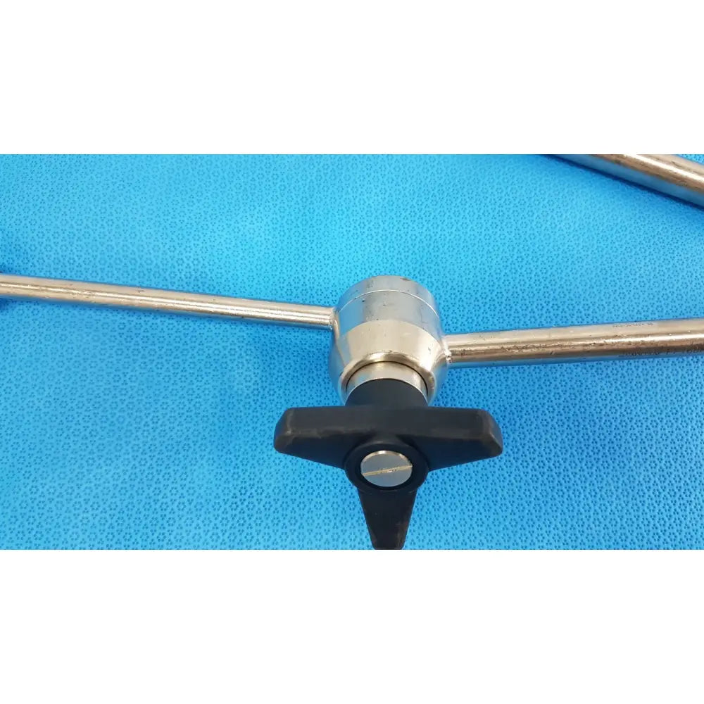 Silver metal pipe wrench with black t-shaped handle for aesculap ff168r surgical retractor system component