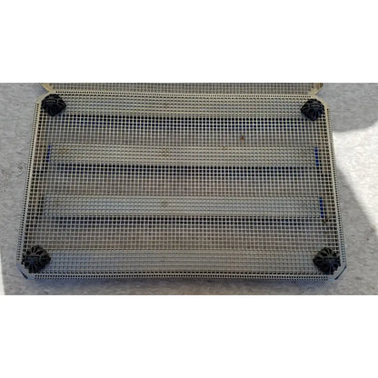 Metal mesh tray with black plastic feet for aseptic sterilization case jf257r jf251r pn3046a modified model