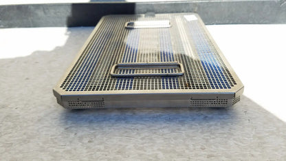 Aesculap jf257r sterilization case tray pn3046a modified rectangular metallic mesh with handle and ventilation slots