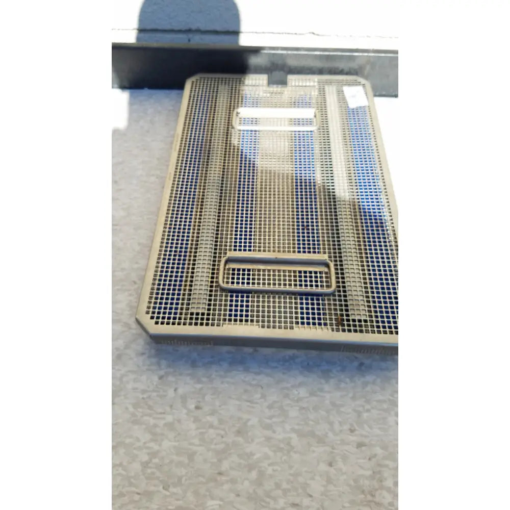 Metal mesh jf257r sterilization case tray with rectangular handle and two horizontal bars grid pattern by aesculap