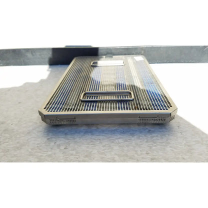 Aesculap jf257r sterilization case tray pn3046a modified rectangular metallic mesh with handle and ventilation slots