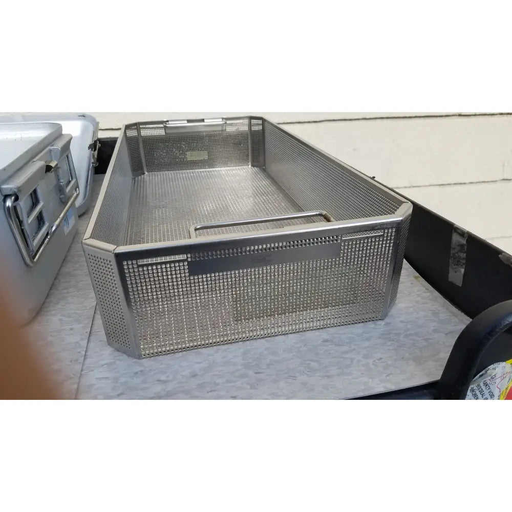 Rectangular stainless steel mesh basket with front handle for aesculap jk489 jk442 sterilization container case