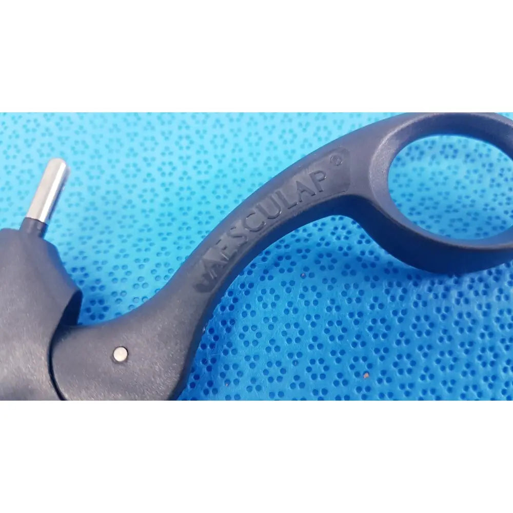 Black plastic aesculap p0958r quick snap laparoscopy handle with metallic tip and circular loop lot of 2