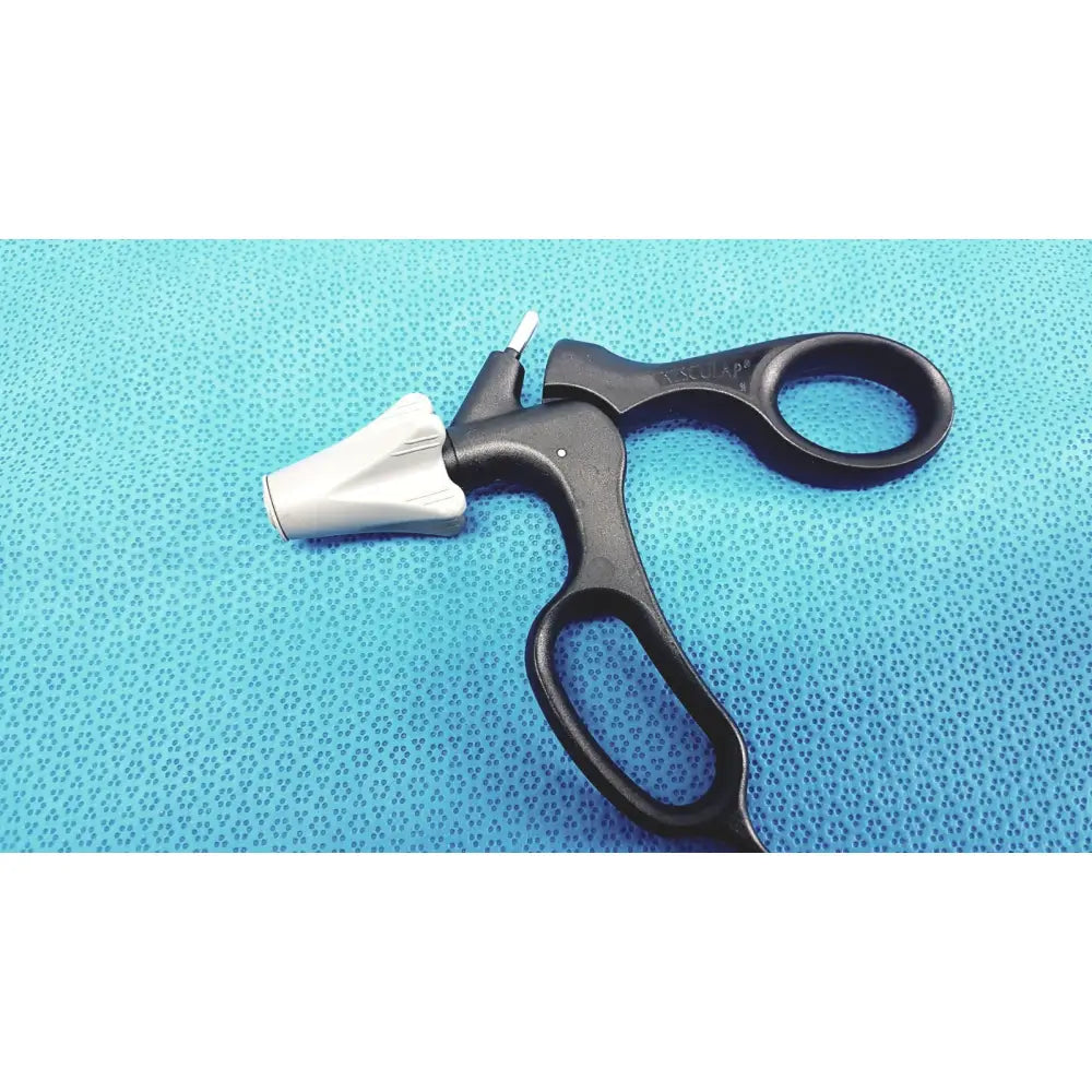 Black aesculap p0960r laparoscopy handle with white cone-shaped tip and ergonomic standard grip handles lot of 2
