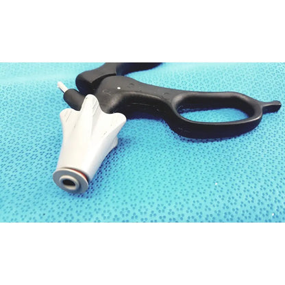 Black plastic aesculap p0960r laparoscopy handle with white fluted attachment for standard grip use lot of 2 units