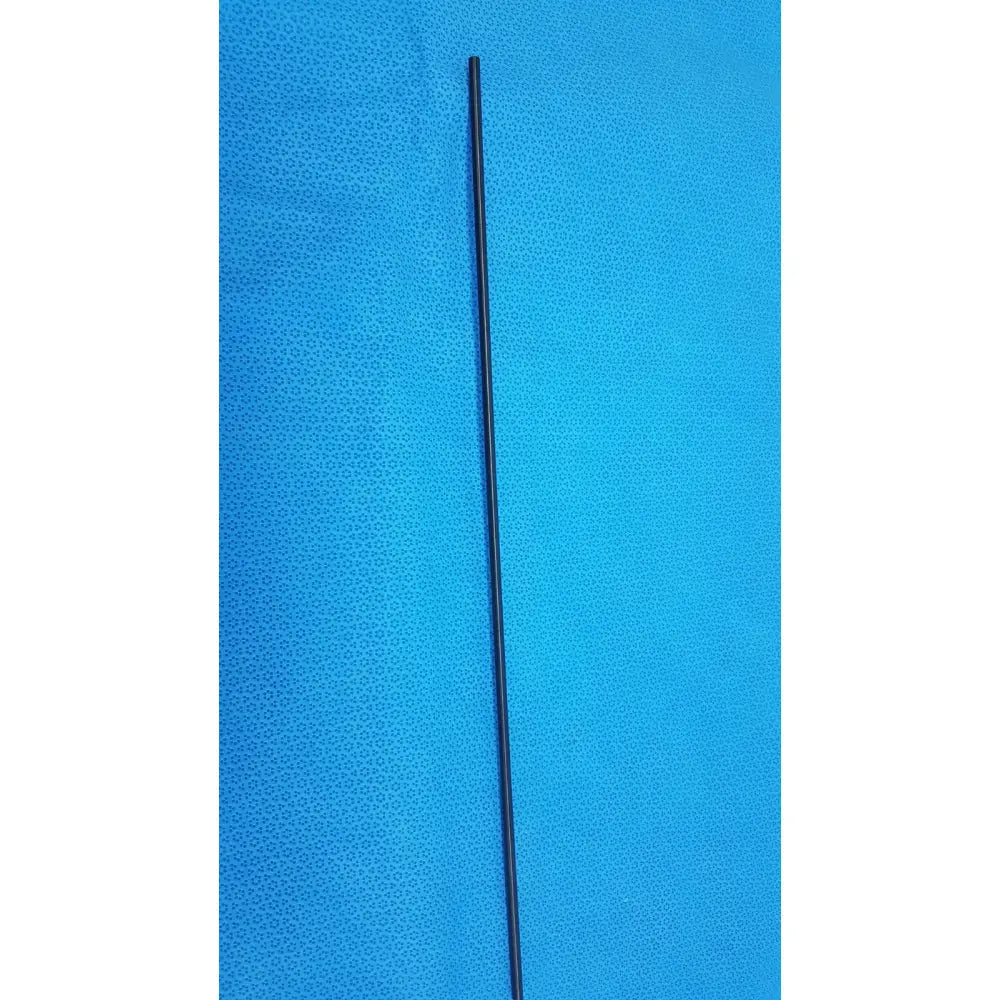 Aesculap pm981r insulated outer tube is a sleek black cylindrical rod with a smooth uniform surface for laparoscopic use