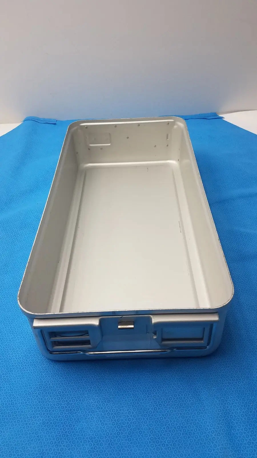 Aesculap Sterile Container System – Surgical Instrument Sterilization Case Sterile Container System, second-hand product photo 1