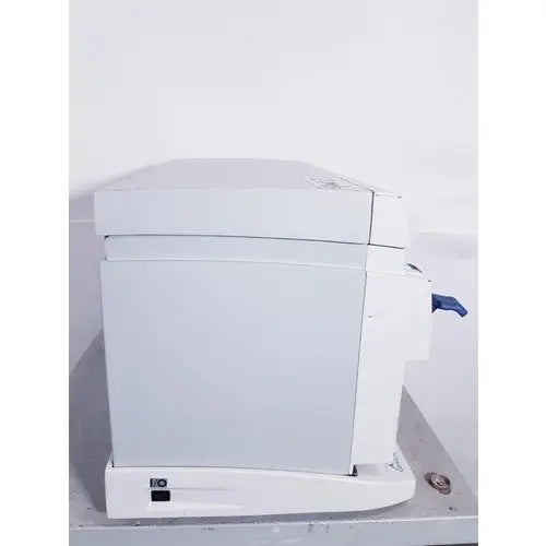 White plastic affymetrix genechip fluidics station 450 with blue lever for precise genechip fluidics control