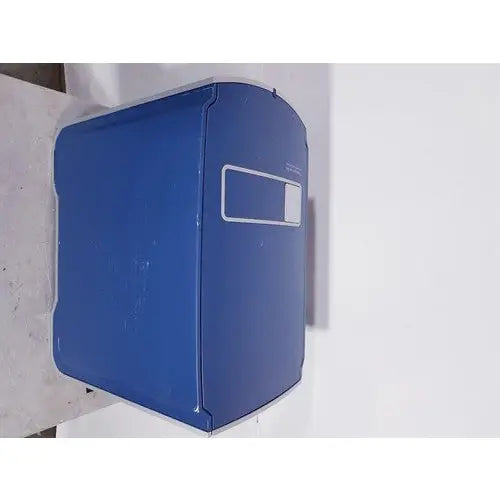 Blue plastic box with white rectangular label front used in affymetrix genechip scanner 3000 for reuse medical purposes