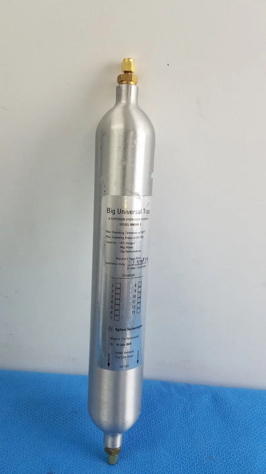 Reuse Medical Agilent RMSHY-2 Big Universal Trap Gas Purifier 300 PSI Max Pressure Other Medical & Lab Equipment, second-hand product photo 1