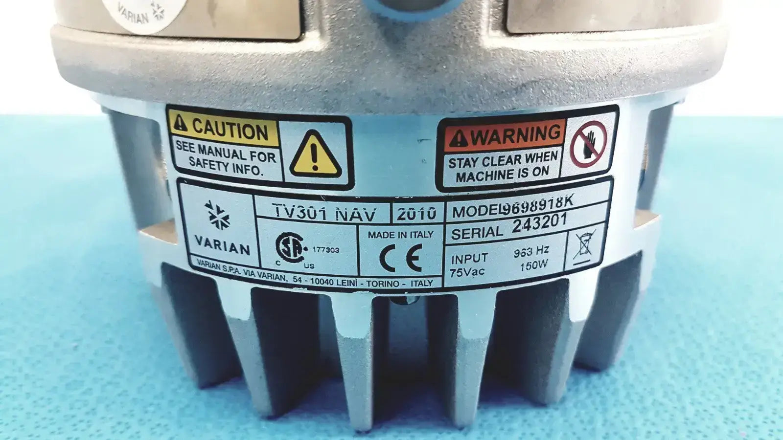 Agilent TV301 NAV Model 9698918K – 75Vac, 150W, 953Hz Input Precision Device Electronic Instrument, second-hand product photo 11