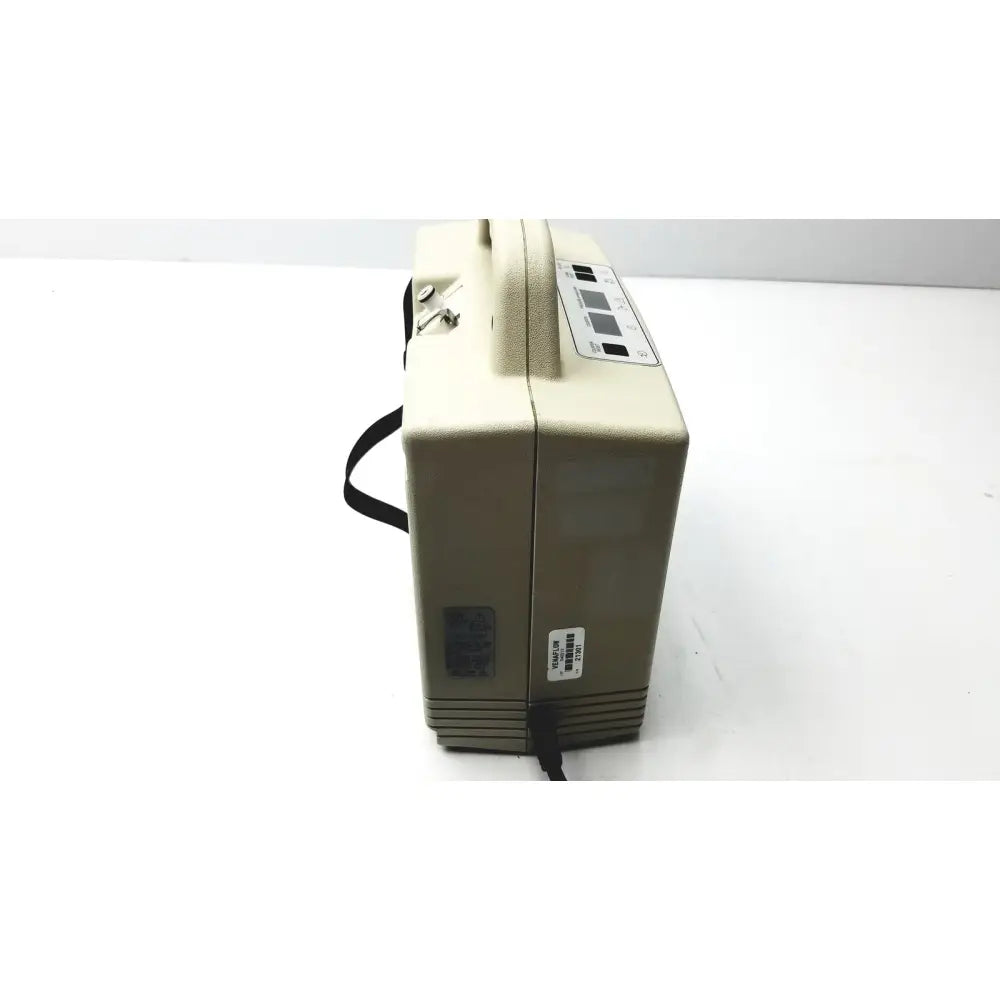 Beige portable aircast venaflow 30a vascular system with handle control panel and power cord for compression therapy