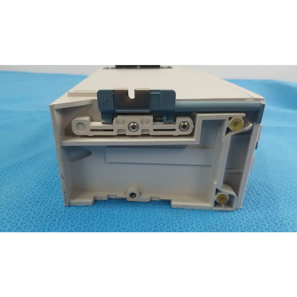 Alaris 8300 EtCO2 Monitoring Module - EtCO2 monitoring module