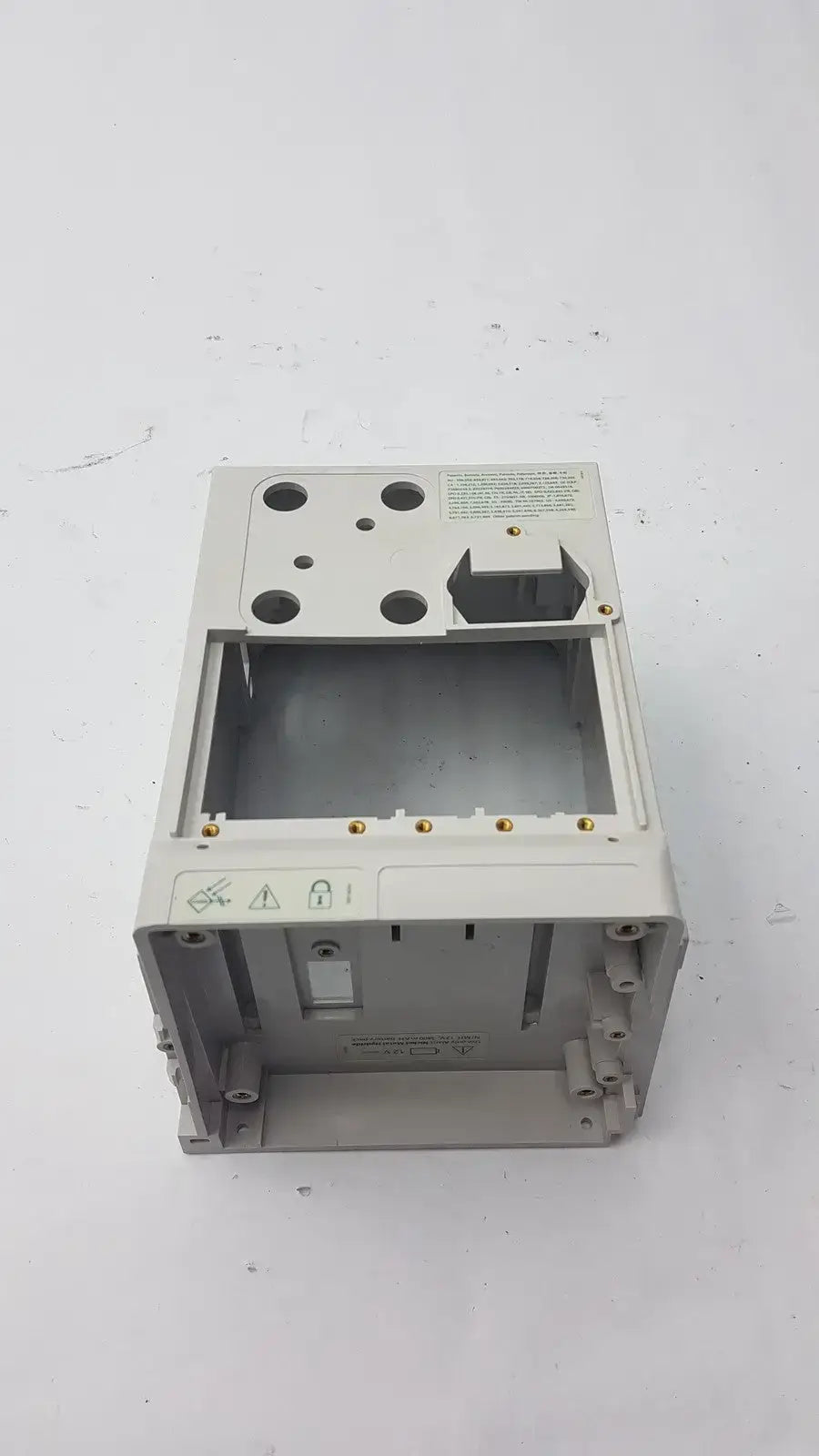 Alaris PC Model 8015 Monitor Body Infusion Pump Part, as-is (for parts) product photo 3