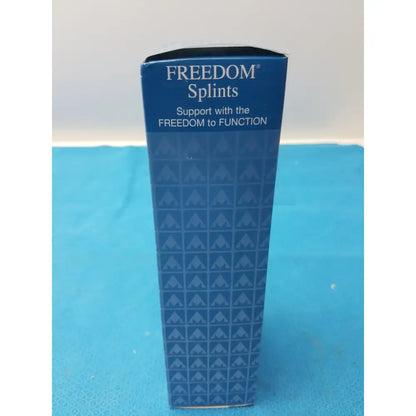 AliMed Freedom Thumb Spica Splint Medium/Large 5785 Thumb Spica Splint, second-hand product photo 13