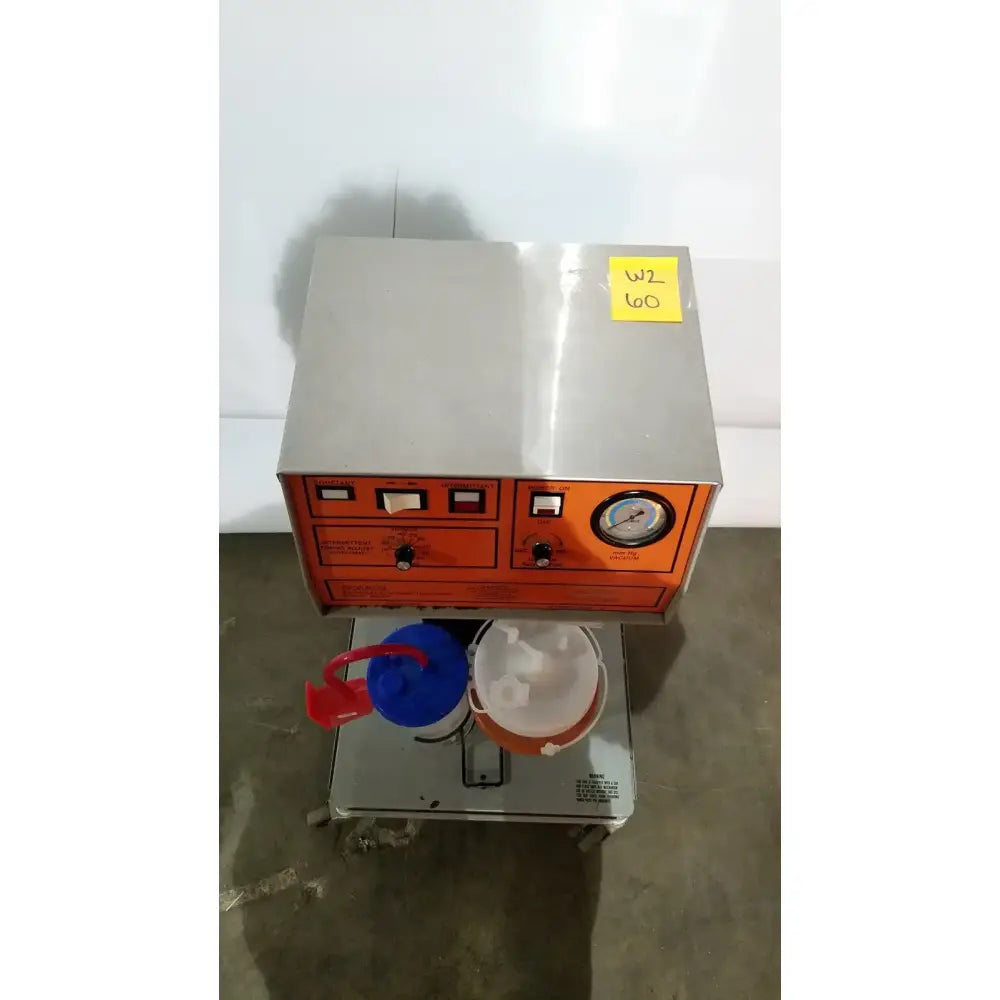 Reuse Medical Allied Healthcare Gomco Model 6037 Aspiirator Other Medical, Lab & Dental Supplies, as-is (for parts) product photo 1