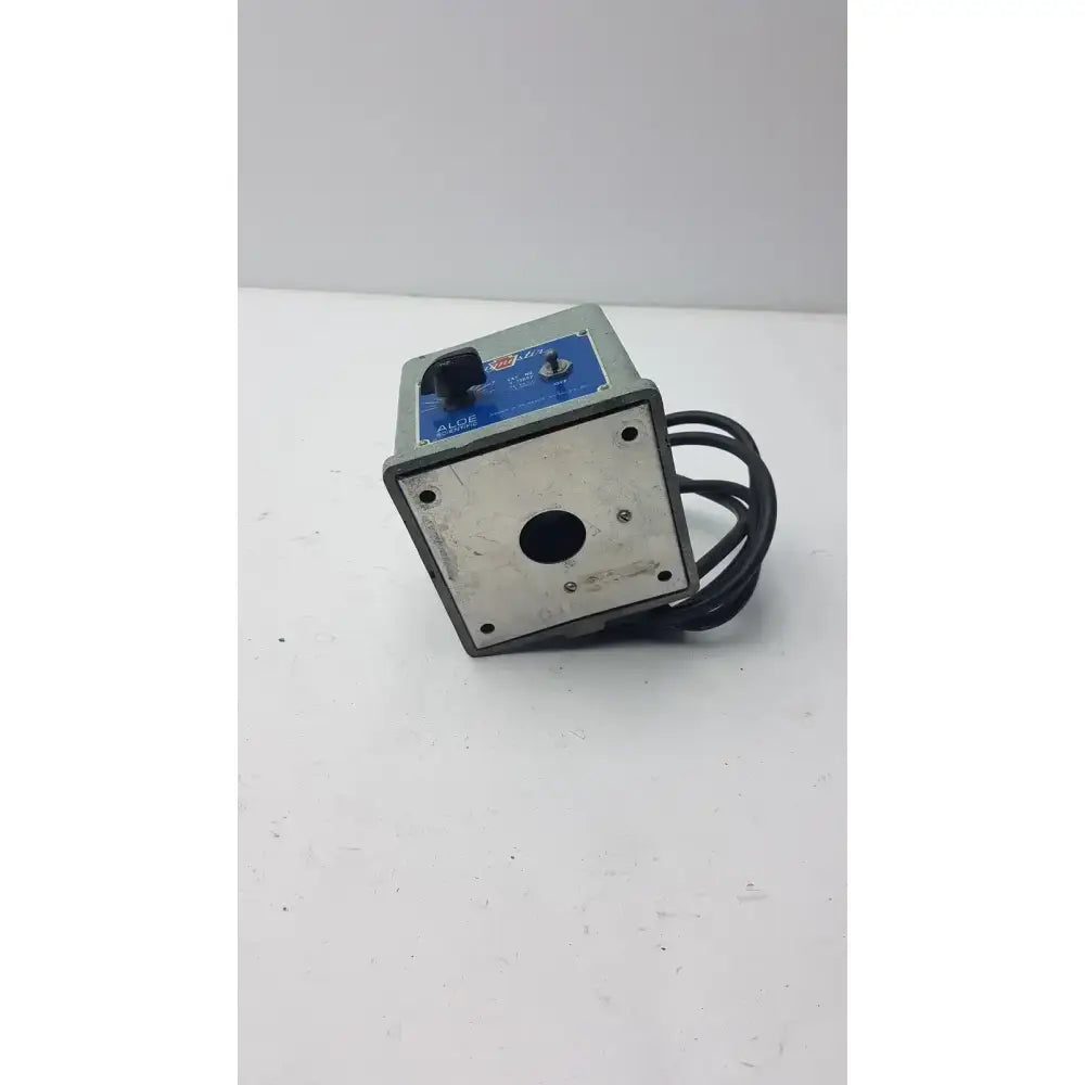 Aloe Scientific Magnestir Cat No V-75652 115 Votls Magnetic Stirrer, second-hand product photo 7