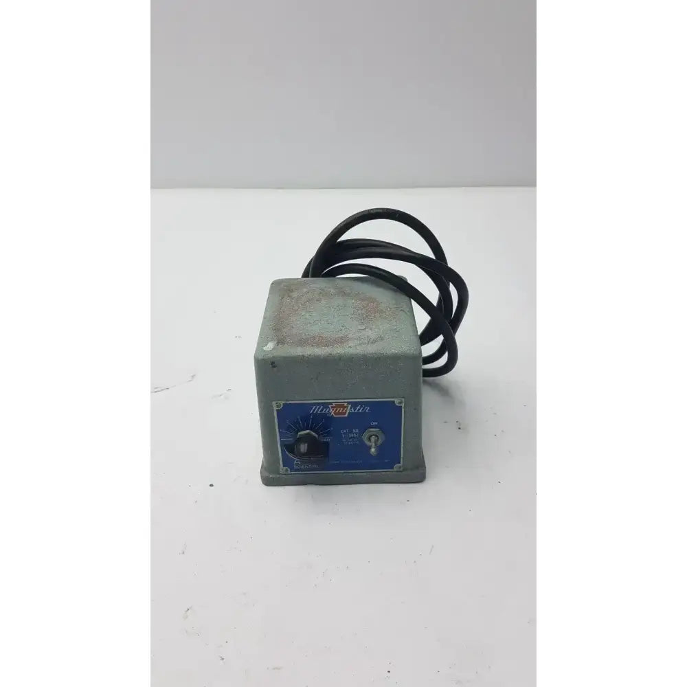 Aloe Scientific Magnestir Cat No V-75652 115 Votls Magnetic Stirrer, second-hand product photo 2
