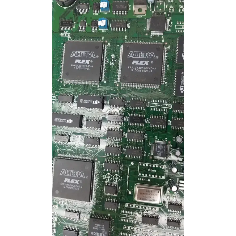 Altera Flex EPF10K30AQC240-3 Processor Microchip Control Board Control Board, second-hand product photo 7