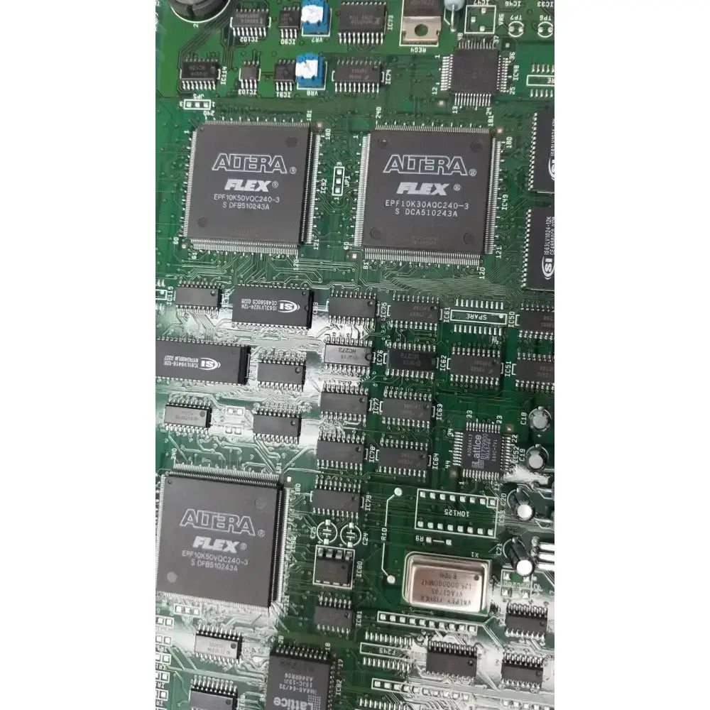 Altera Flex EPF10K30AQC240-3 Processor Microchip Control Board Control Board, second-hand product photo 7