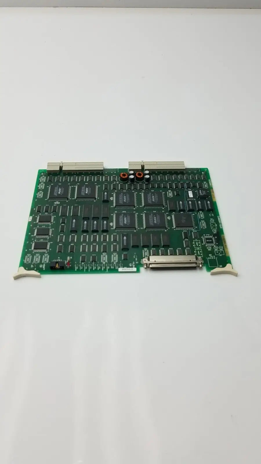 Altera Flex EPF10K30AQC240-3 Processor With 6 Microchip Control Board Control Board, second-hand product photo 4
