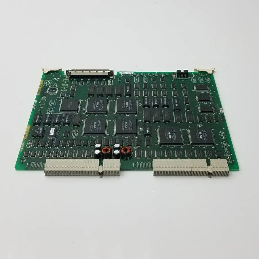 Altera Flex EPF10K30AQC240-3 Processor With 6 Microchip Control Board Control Board, second-hand product photo 1
