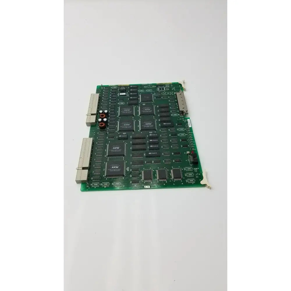 Altera Flex EPF10K30AQC240-3 Processor With 6 Microchip Control Board Control Board, second-hand product photo 3