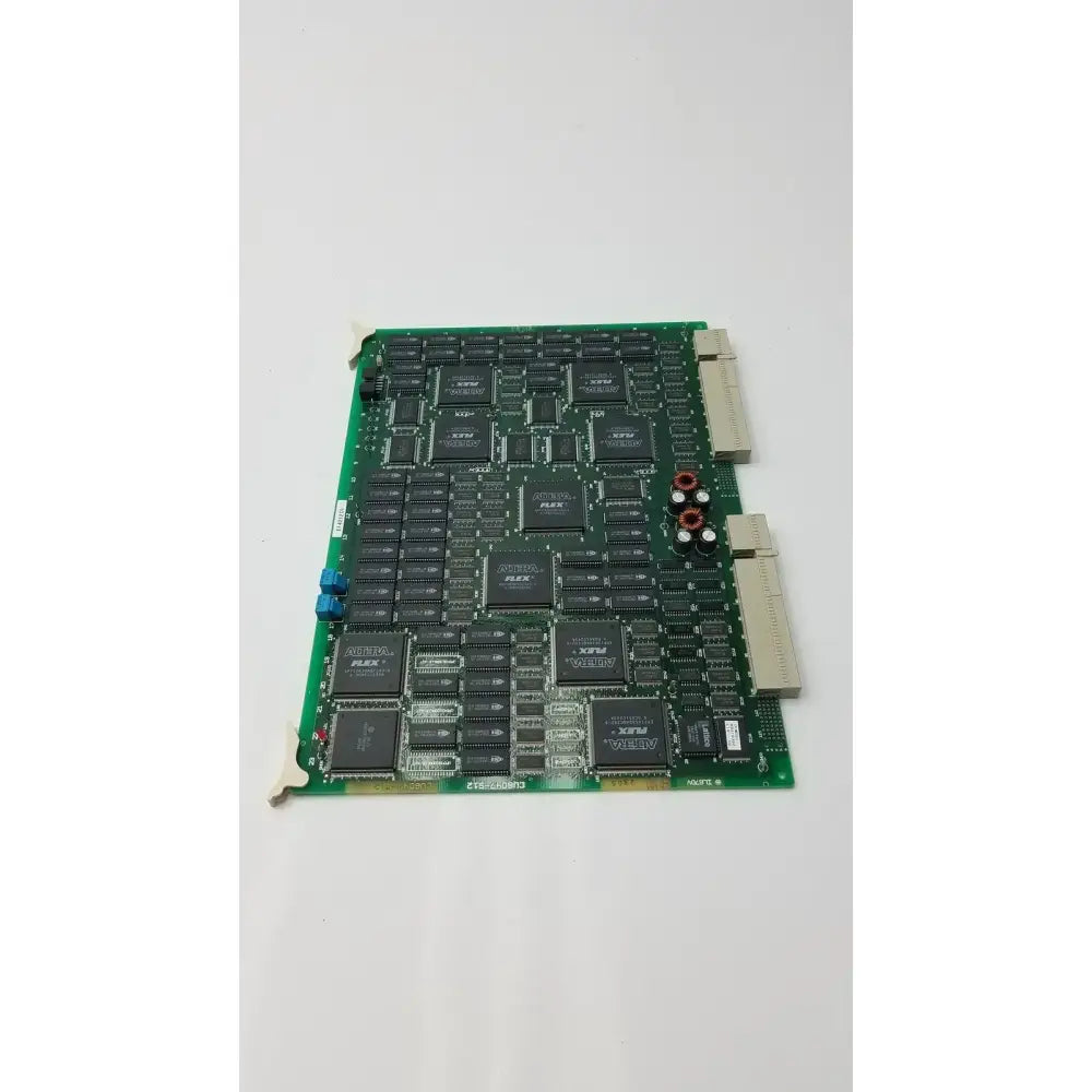 Altera Flex EPF10K30AQC240-3 Processor With 9 Microchip Control Board FPGA Control Board, second-hand product photo 4