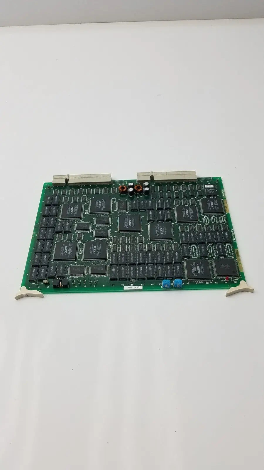 Altera Flex EPF10K30AQC240-3 Processor With 9 Microchip Control Board FPGA Control Board, second-hand product photo 3