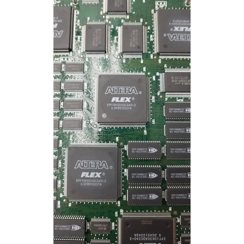 Altera Flex EPF10K30AQC240-3 Processor With 9 Microchip Control Board FPGA Control Board, second-hand product photo 8