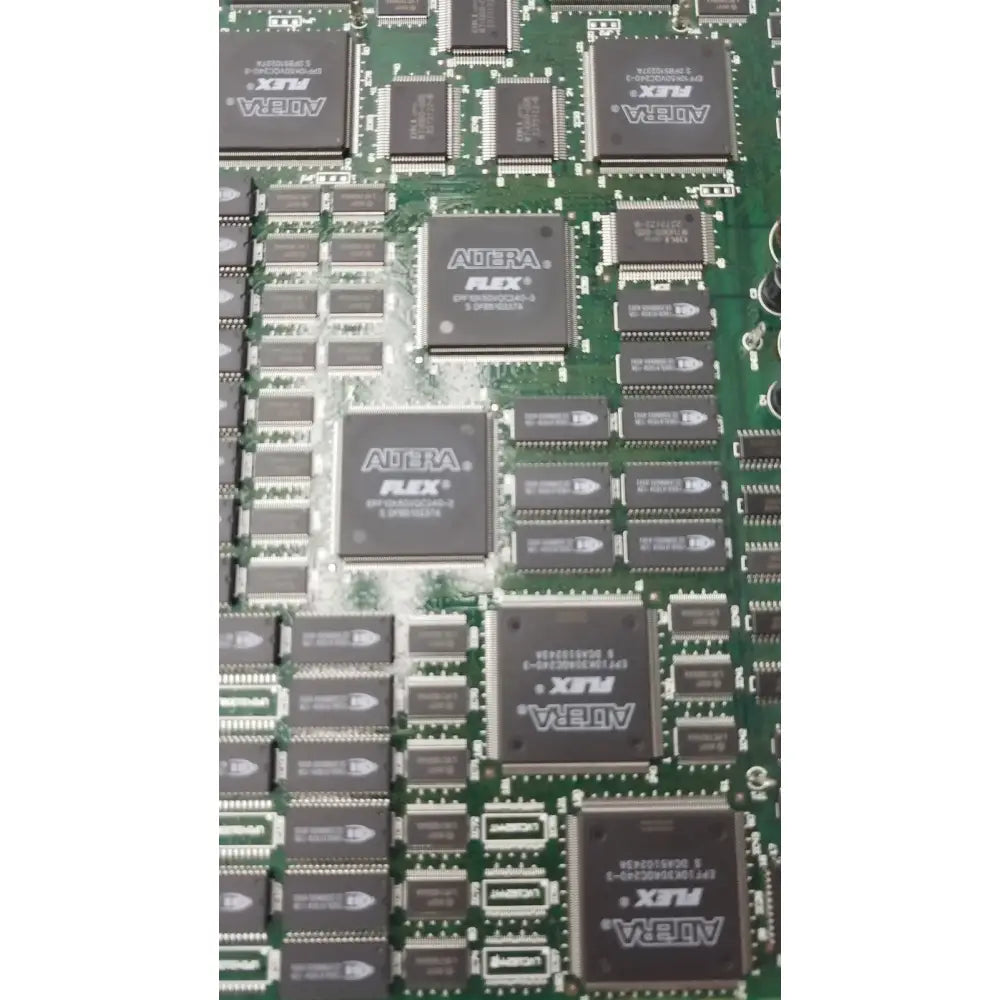 Altera Flex EPF10K30AQC240-3 Processor With 9 Microchip Control Board FPGA Control Board, second-hand product photo 7