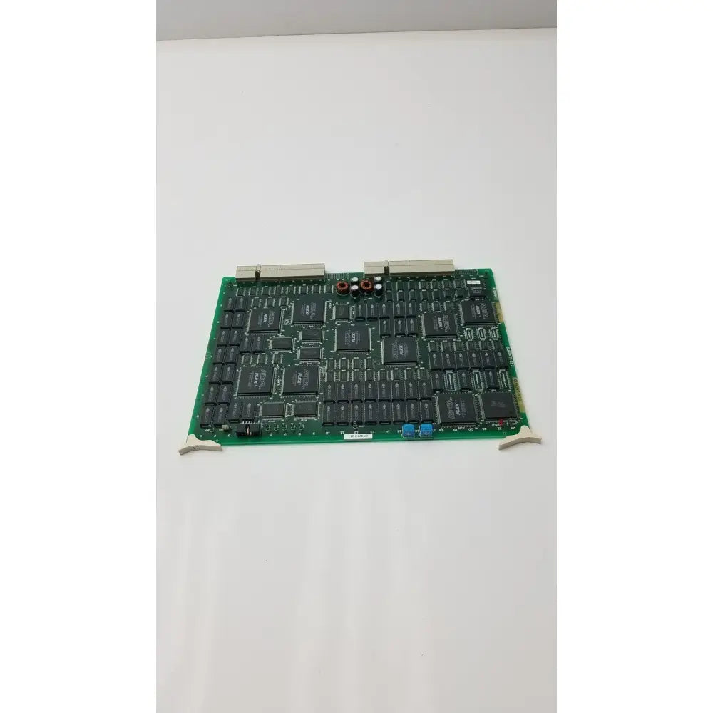 Altera Flex EPF10K30AQC240-3 Processor With 9 Microchip Control Board FPGA Control Board, second-hand product photo 3