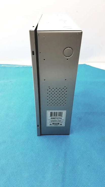 Altronix SMP7-CTX High Current Power Supply / Charger 12VDC/24VDC-No key Power Supply, second-hand product photo 2