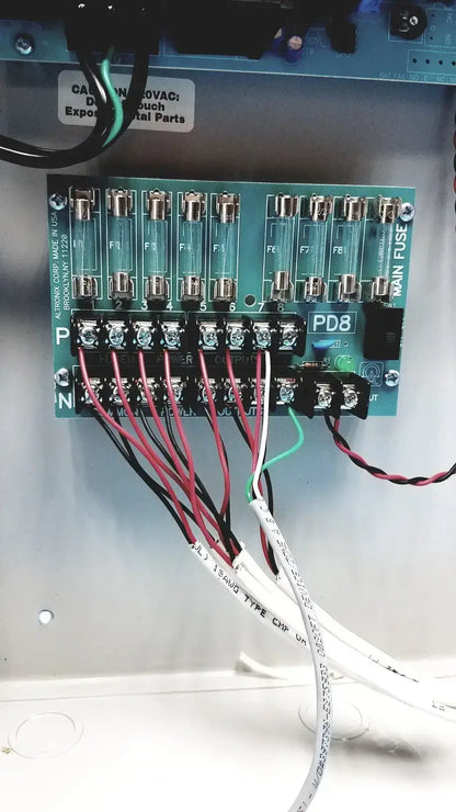 Altronix SMP7-CTX High Current Power Supply / Charger 12VDC/24VDC-No key Power Supply, second-hand product photo 9