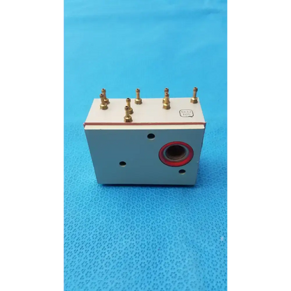 GE Healthcare Aluminium Hydraulic Valve Block, 3832 105 Hydraulic Valve Block, second-hand product photo 1
