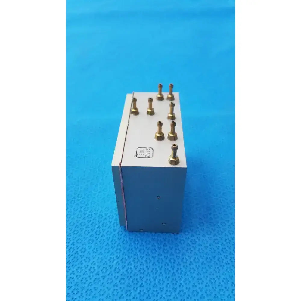 GE Healthcare Aluminium Hydraulic Valve Block, 3832 105 Hydraulic Valve Block, second-hand product photo 8