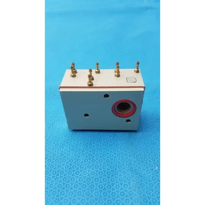 GE Healthcare Aluminium Hydraulic Valve Block, 3832 105 Hydraulic Valve Block, second-hand product photo 1