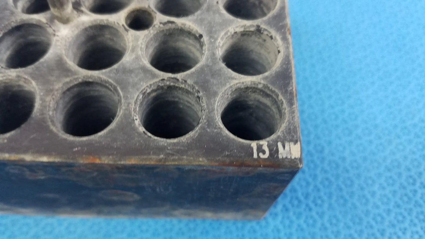 Reuse Medical Equipment Aluminum 20-Place Dry Bath Heating Block for 13mm Test Tubes Dry Bath Heating Block, second-hand product photo 5