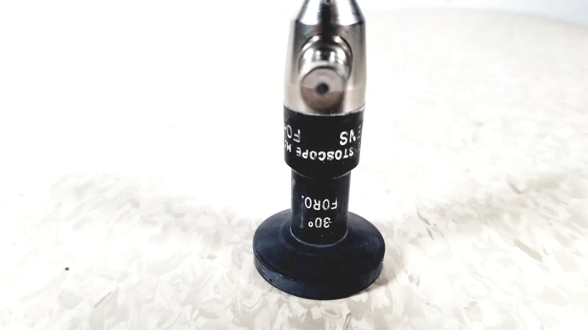 Black and silver 30° microscope objective lens with circular aperture by American Cystoscope Makers FO-8168M microlens