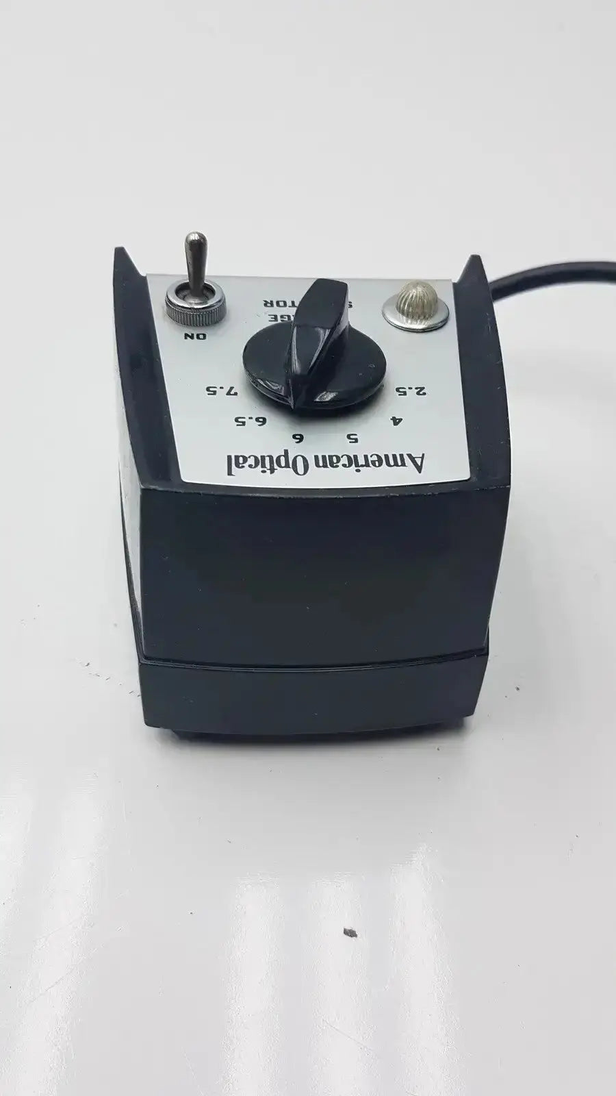 American Optical 11144 Voltage Selector Pri 115V Sec 2.5 to 7.5 V Made in USA Medical Equipment Part, second-hand product photo 4